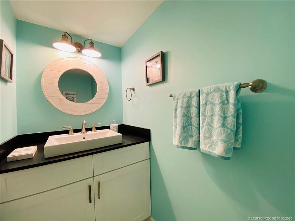 11000 S Ocean Drive, Unit 5-L, Jensen Beach, FL 34957 Photo