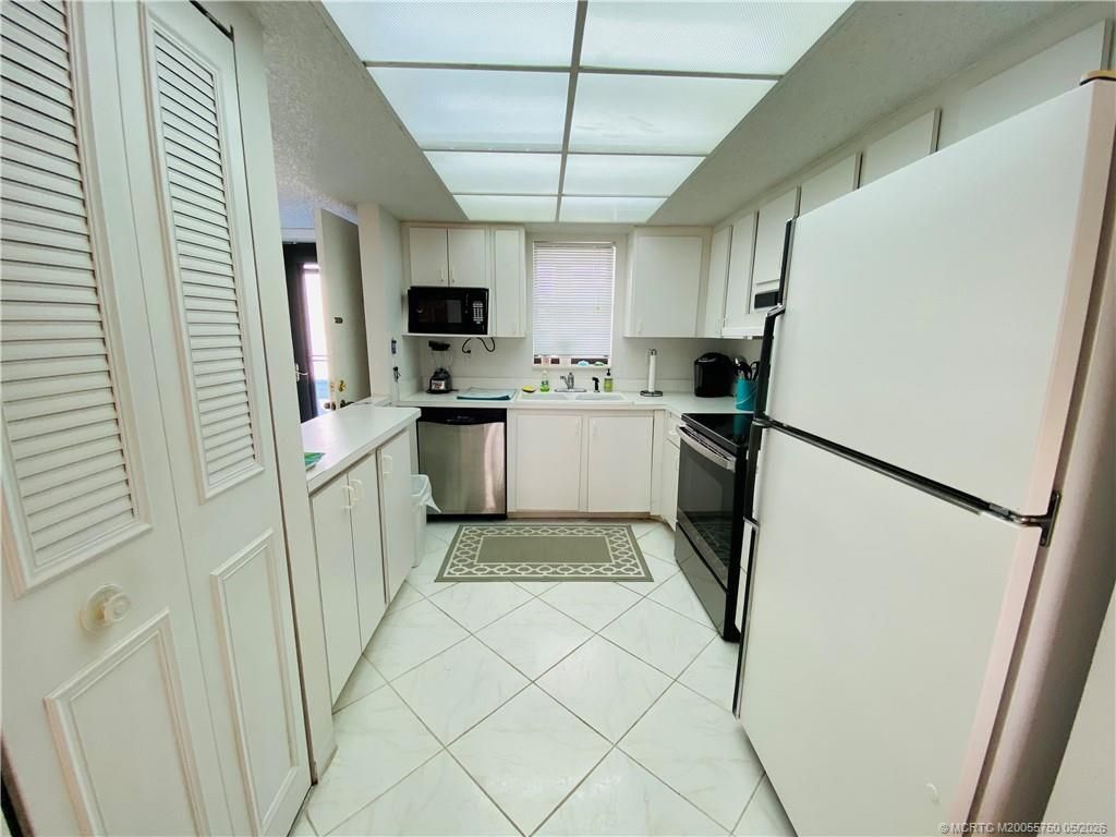 11000 S Ocean Drive, Unit 5-L, Jensen Beach, FL 34957 Photo