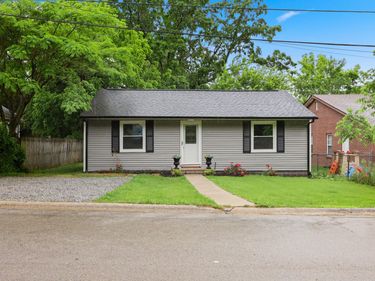 79 Central Avenue, Berea, KY 40403