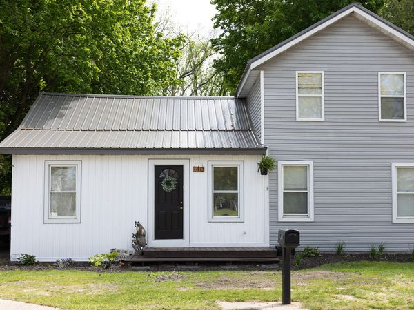 140 E South Avenue, Hesperia, MI 49421