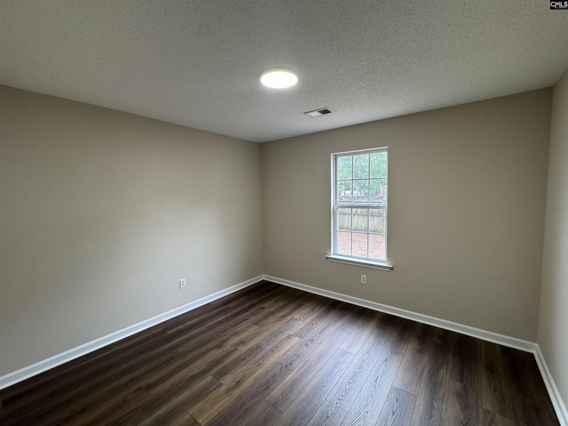 3700 Ulmer Road  Photo 13