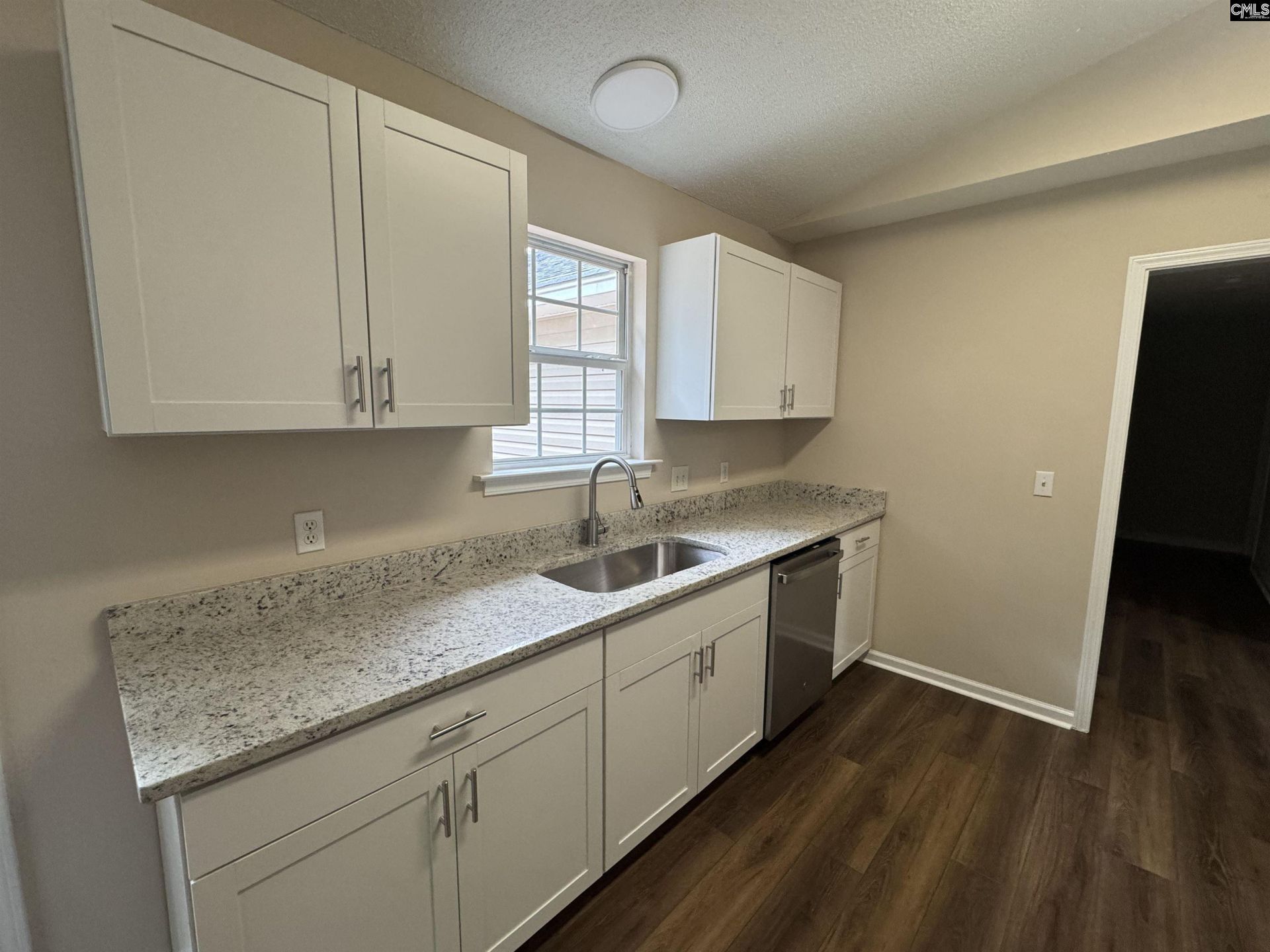 3700 Ulmer Road  Photo 4
