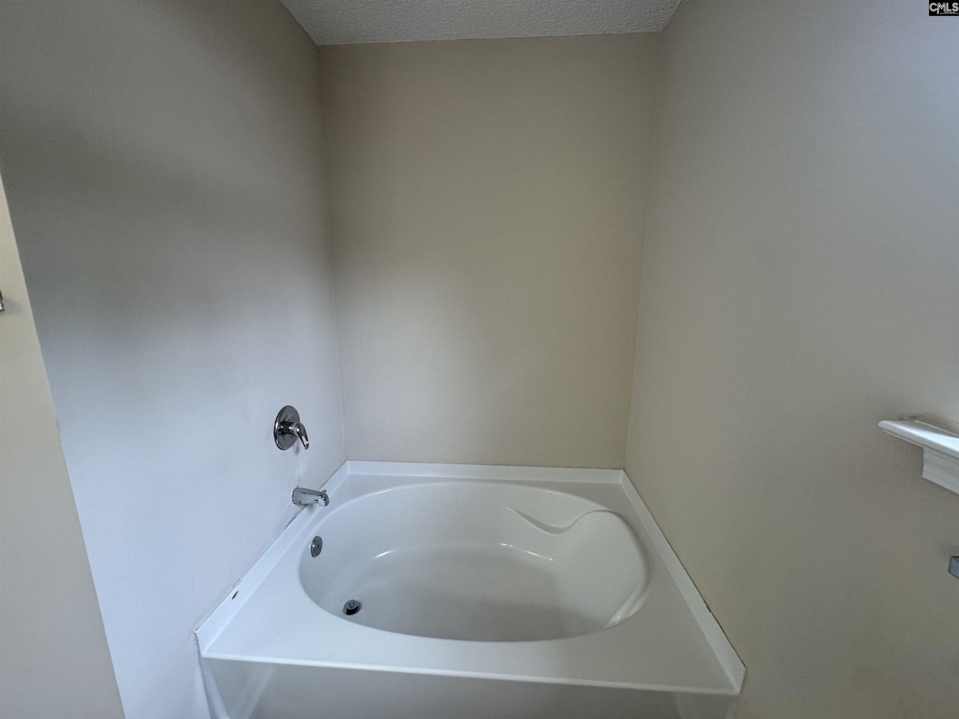 3700 Ulmer Road  Photo 8