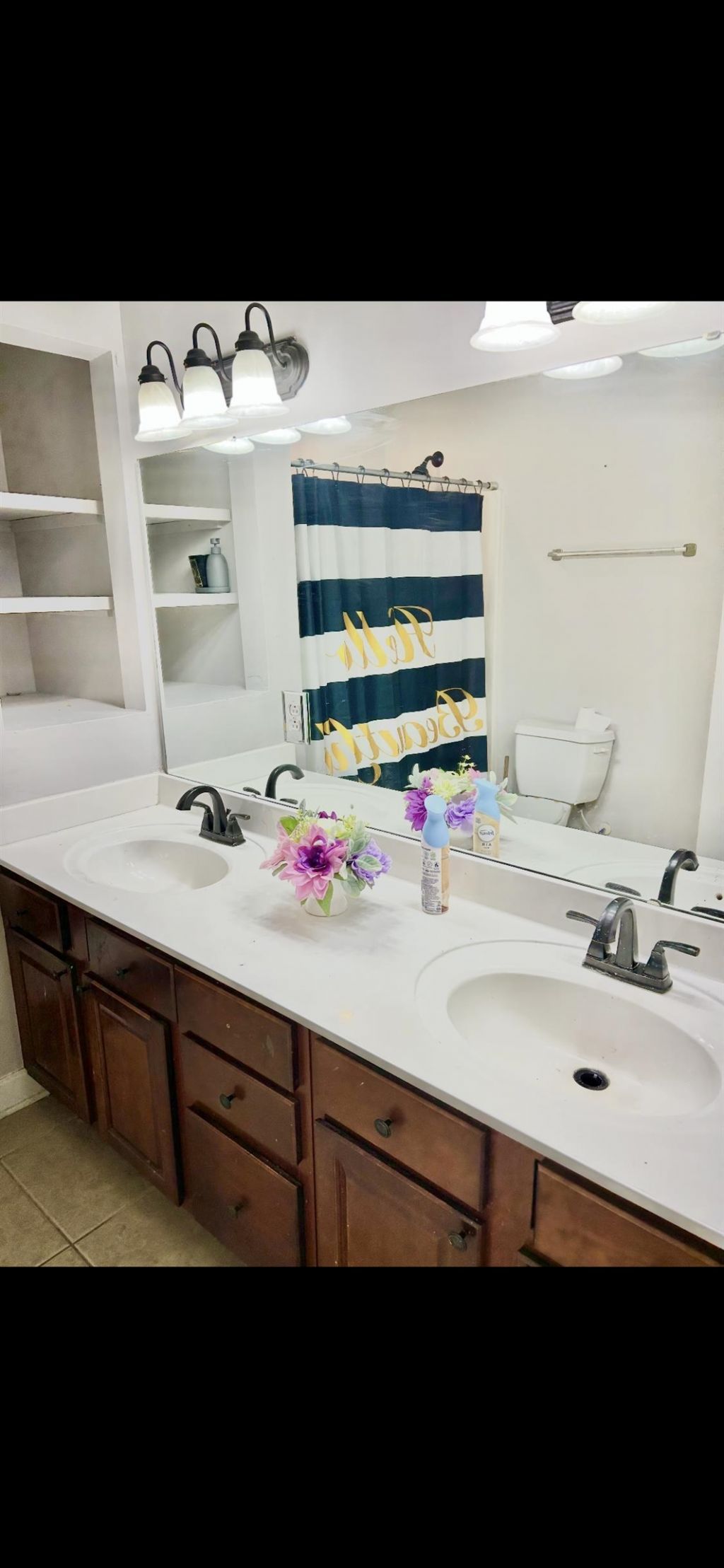 637 W Oak Circle Dr.  Photo 12