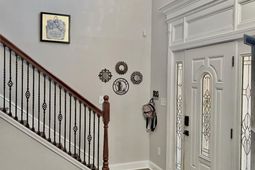 637 W Oak Circle Dr.  photo 4