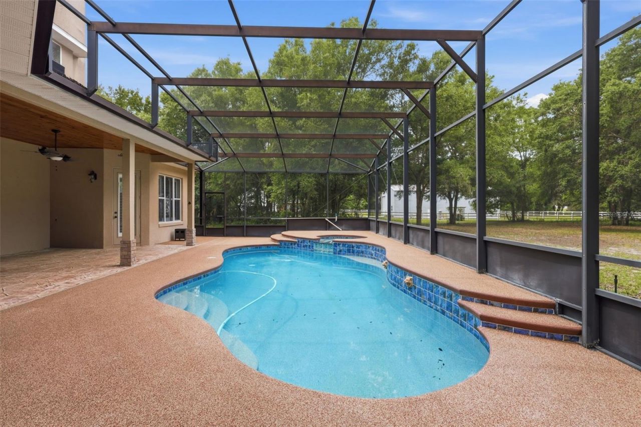 530 N Blue Lake Avenue, Deland, FL 32724 Photo