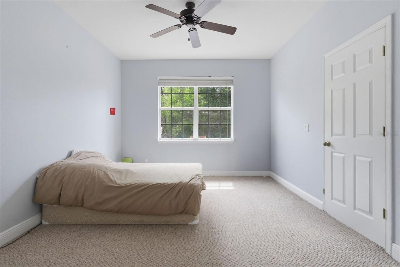 530 N Blue Lake Avenue, Deland, FL 32724 Photo