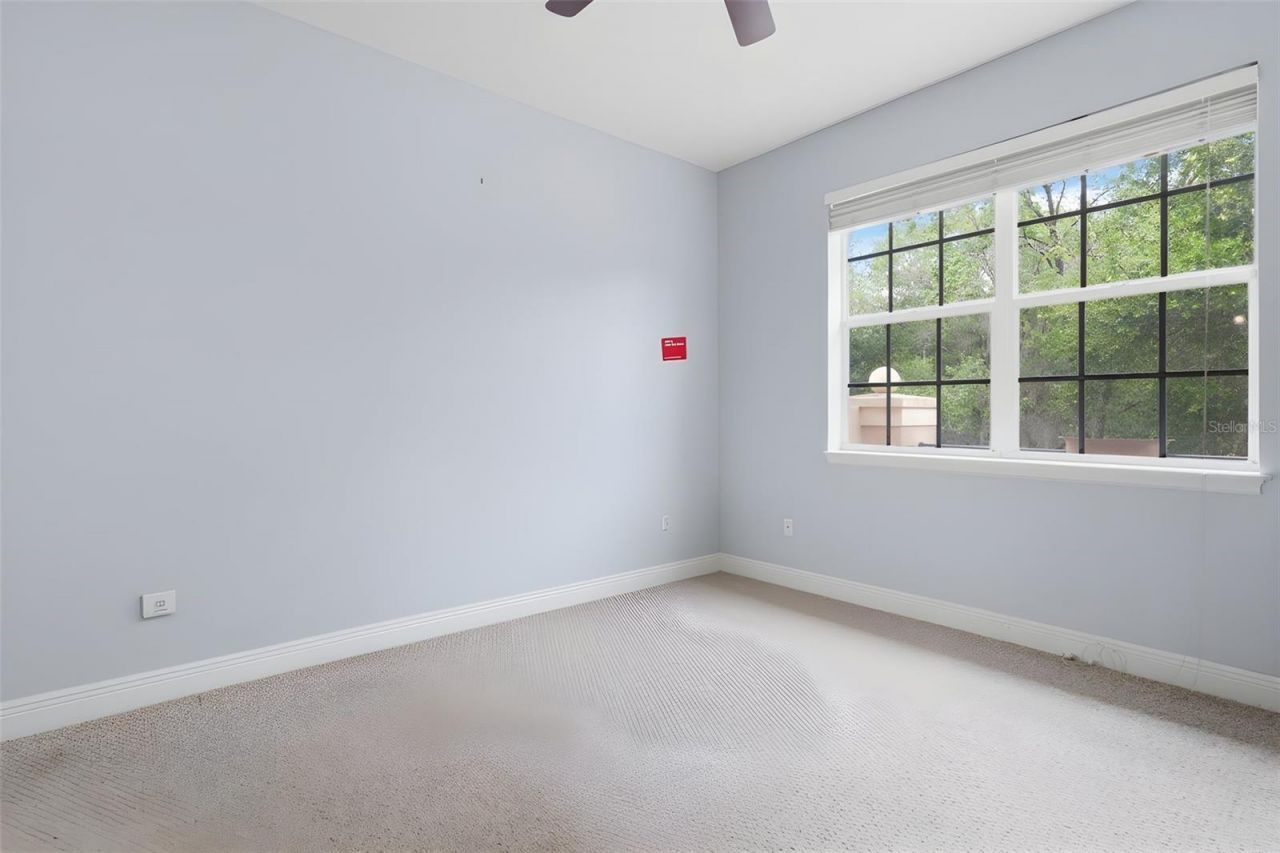 530 N Blue Lake Avenue, Deland, FL 32724 Photo