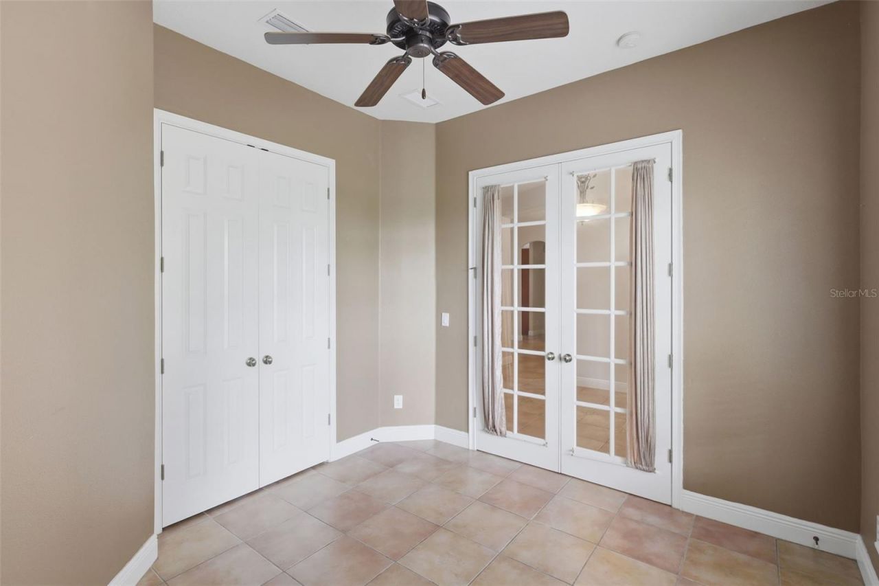530 N Blue Lake Avenue, Deland, FL 32724 Photo