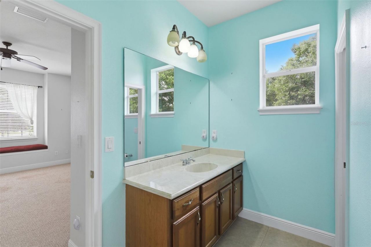 530 N Blue Lake Avenue, Deland, FL 32724 Photo