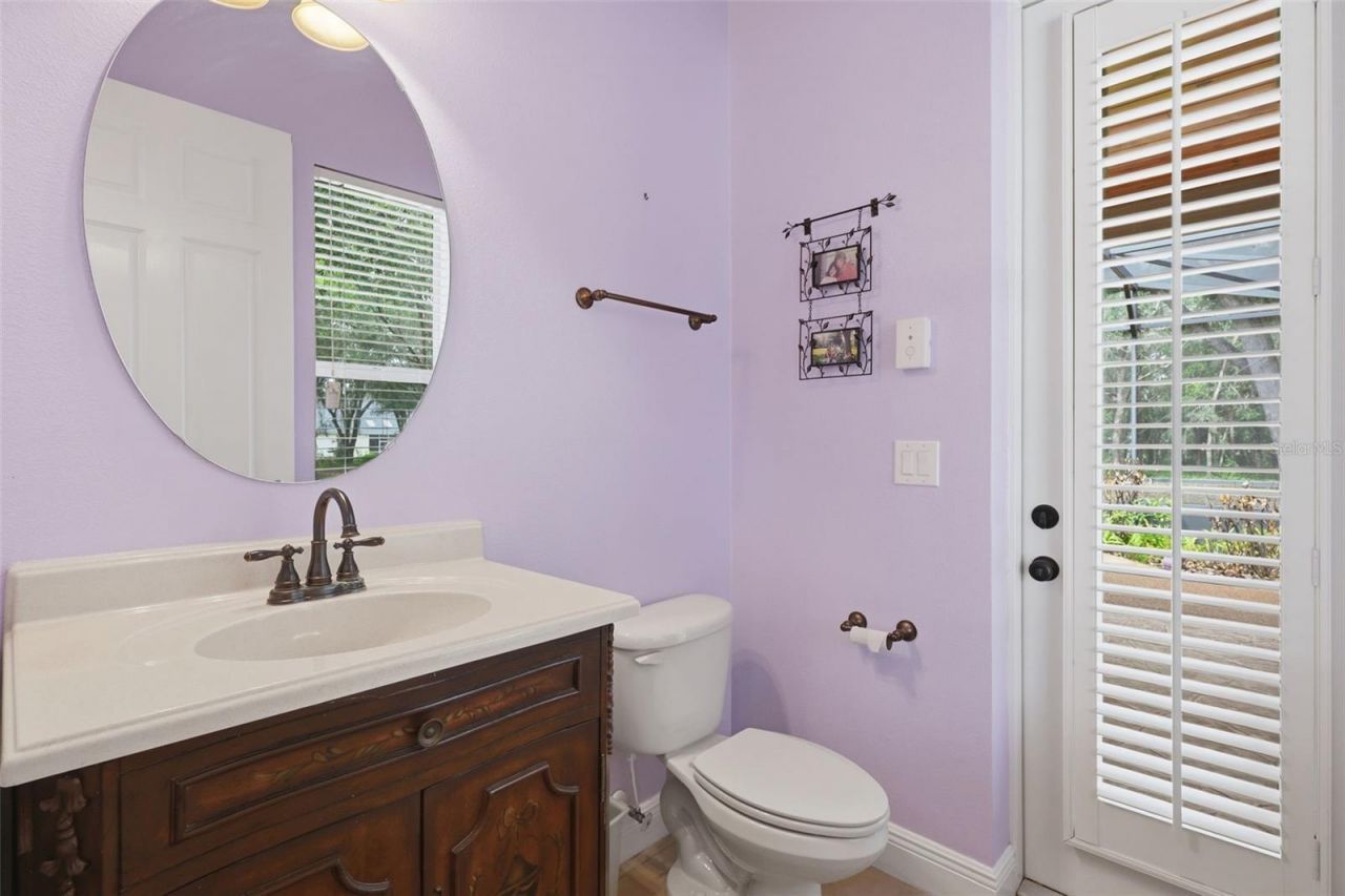 530 N Blue Lake Avenue, Deland, FL 32724 Photo