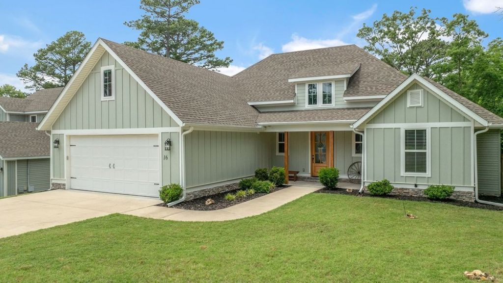 16 Hambleton Drive Bella Vista, AR 72714