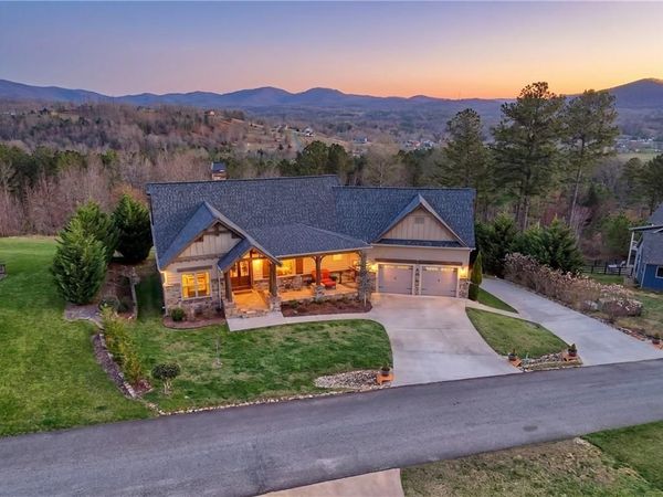 899 RIDGE POINTE Way, Blairsville, GA 30512