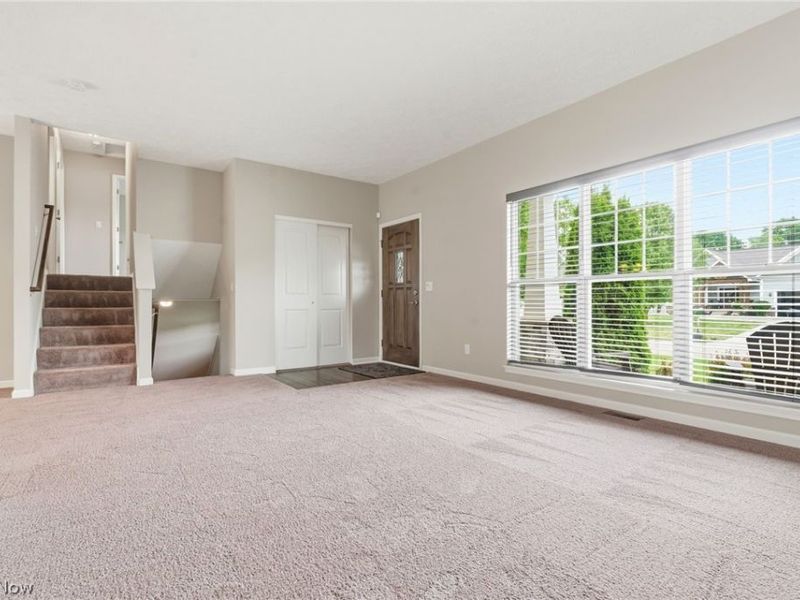 5858 NE Birmingham Street, Canton, OH 44721 Photo 10