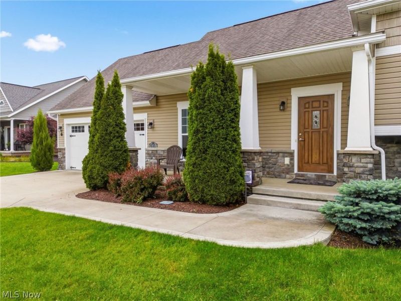 5858 NE Birmingham Street, Canton, OH 44721 Photo 3