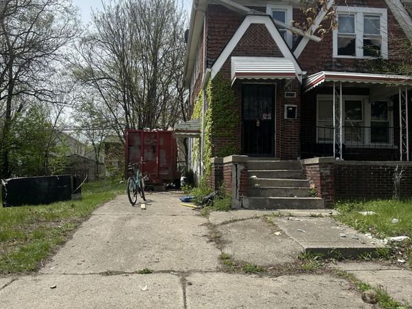 15379 Tracey Street, Detroit, MI 48227