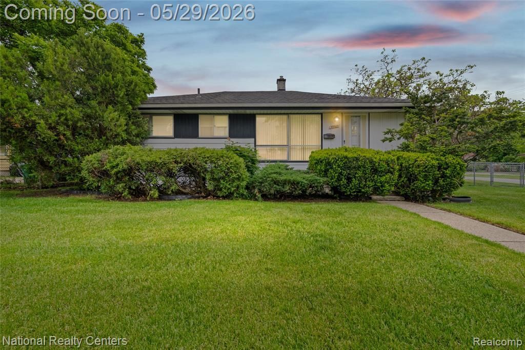 33565 John Hauk Street, Garden City, MI 48135 Main Photo