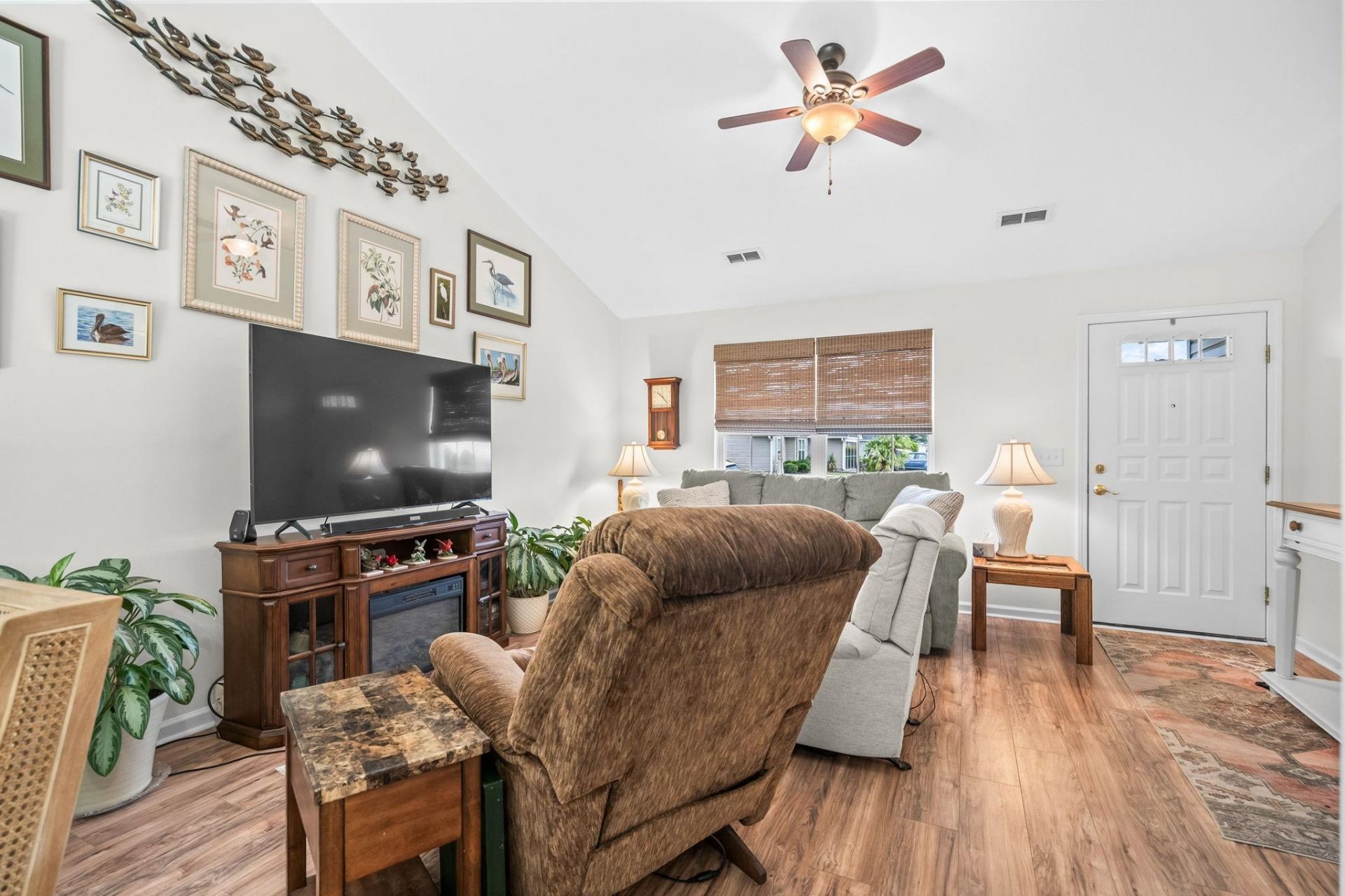 204 Balsa Dr.  Photo 10