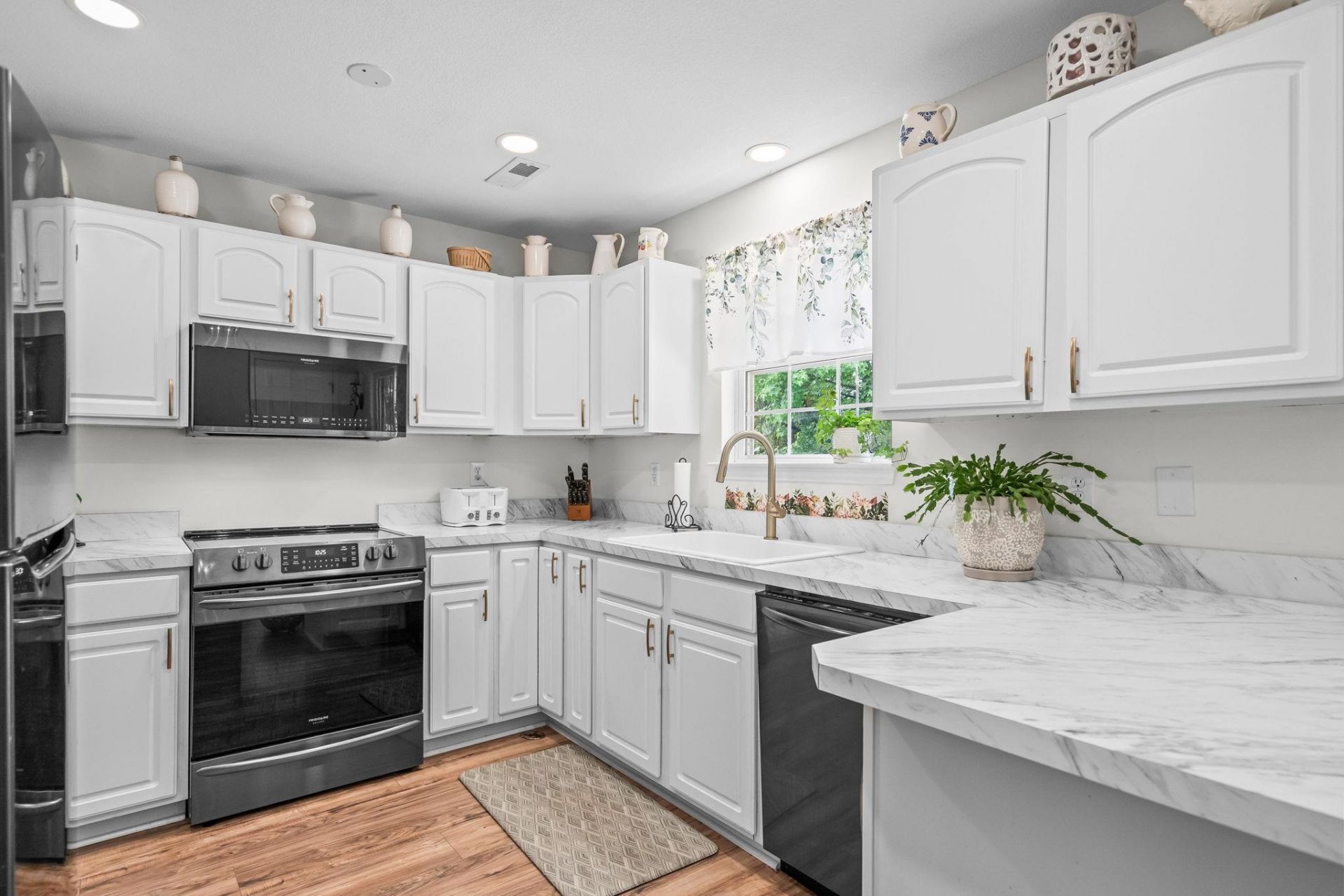 204 Balsa Dr.  Photo 17