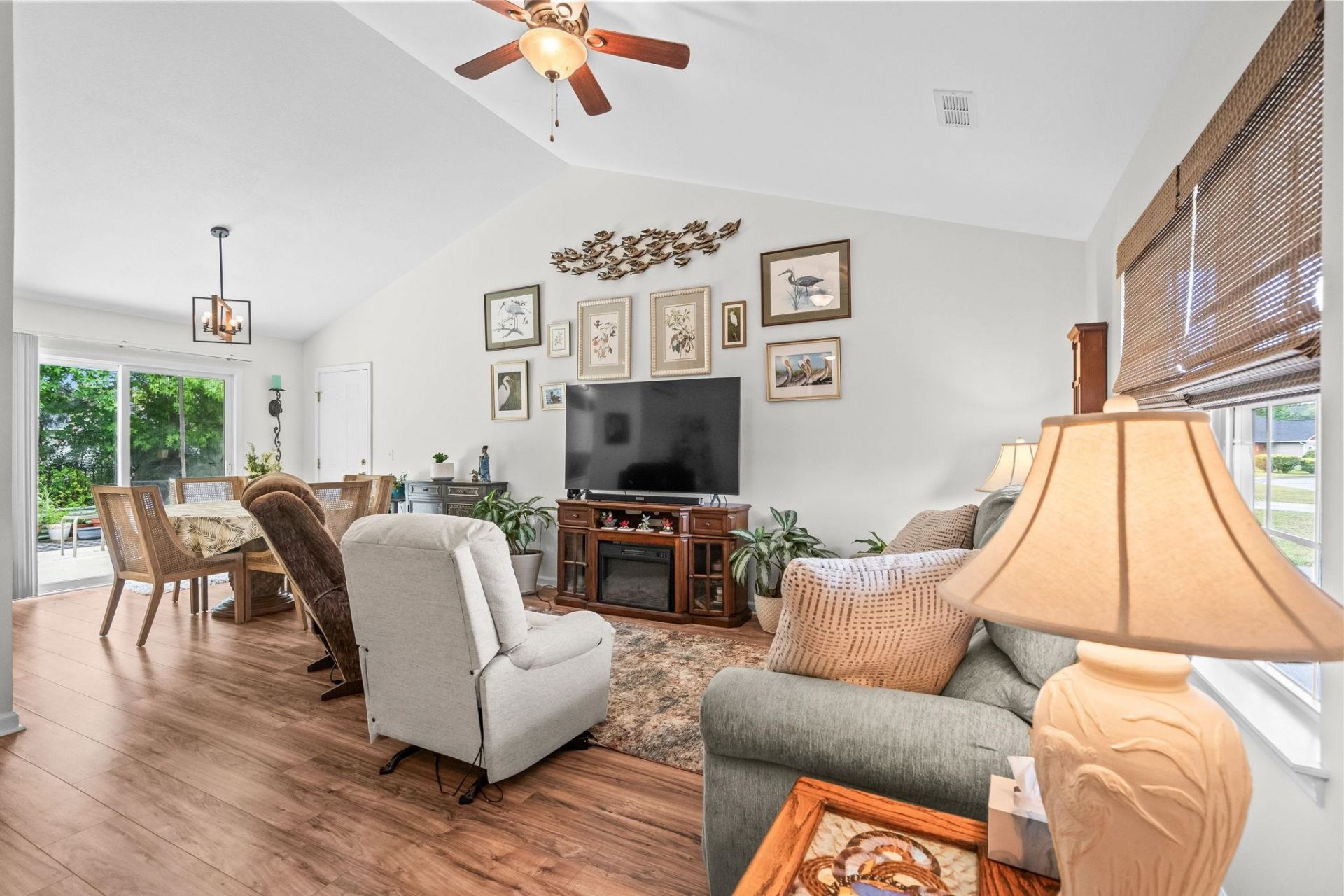 204 Balsa Dr.  Photo 8