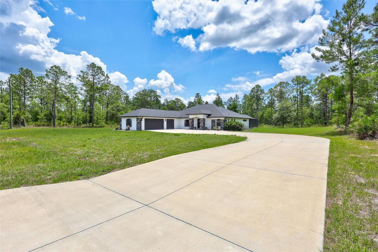 13362 Downy Woodpecker Road, Weeki Wachee, FL 34614 Photo