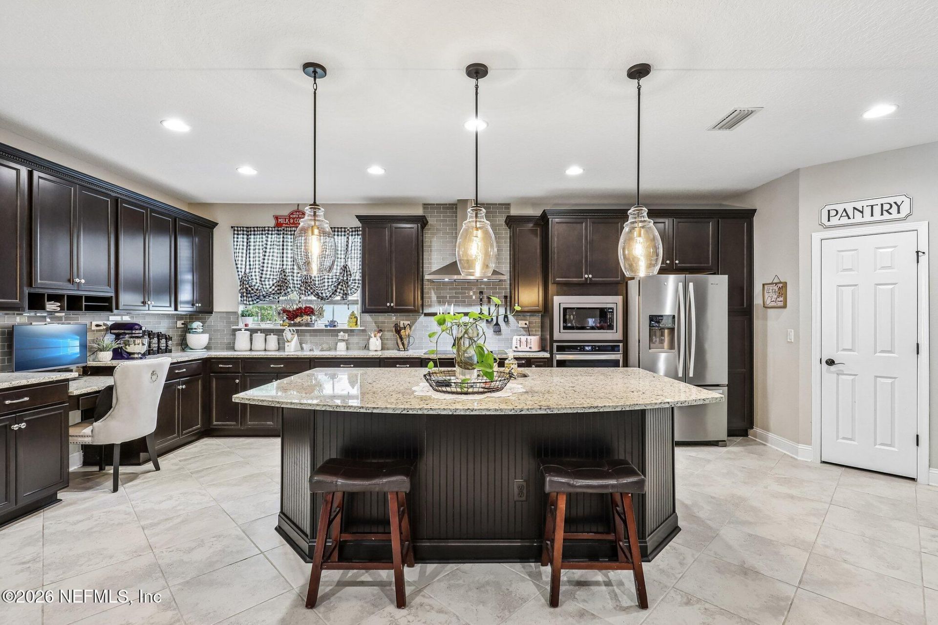 910 Laurel Valley Drive, Orange Park, FL 32065 Photo