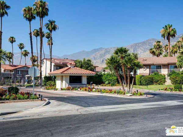 2001 E Camino Parocela, Unit Q120, Palm Springs, CA 92264