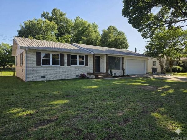 38A SUNDALE Circle , Paragould, AR 72450