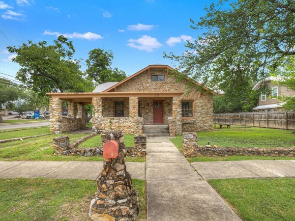 111 Basel ST, New Braunfels, TX 78130