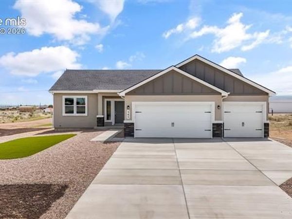 545 N Idledale Drive, Pueblo West, CO 81007