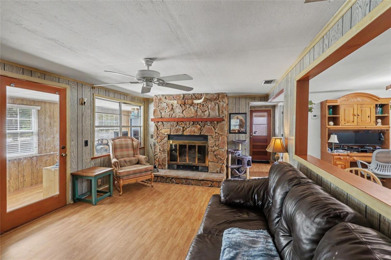 44216 Lake Mack Drive, Deland, FL 32720 Photo