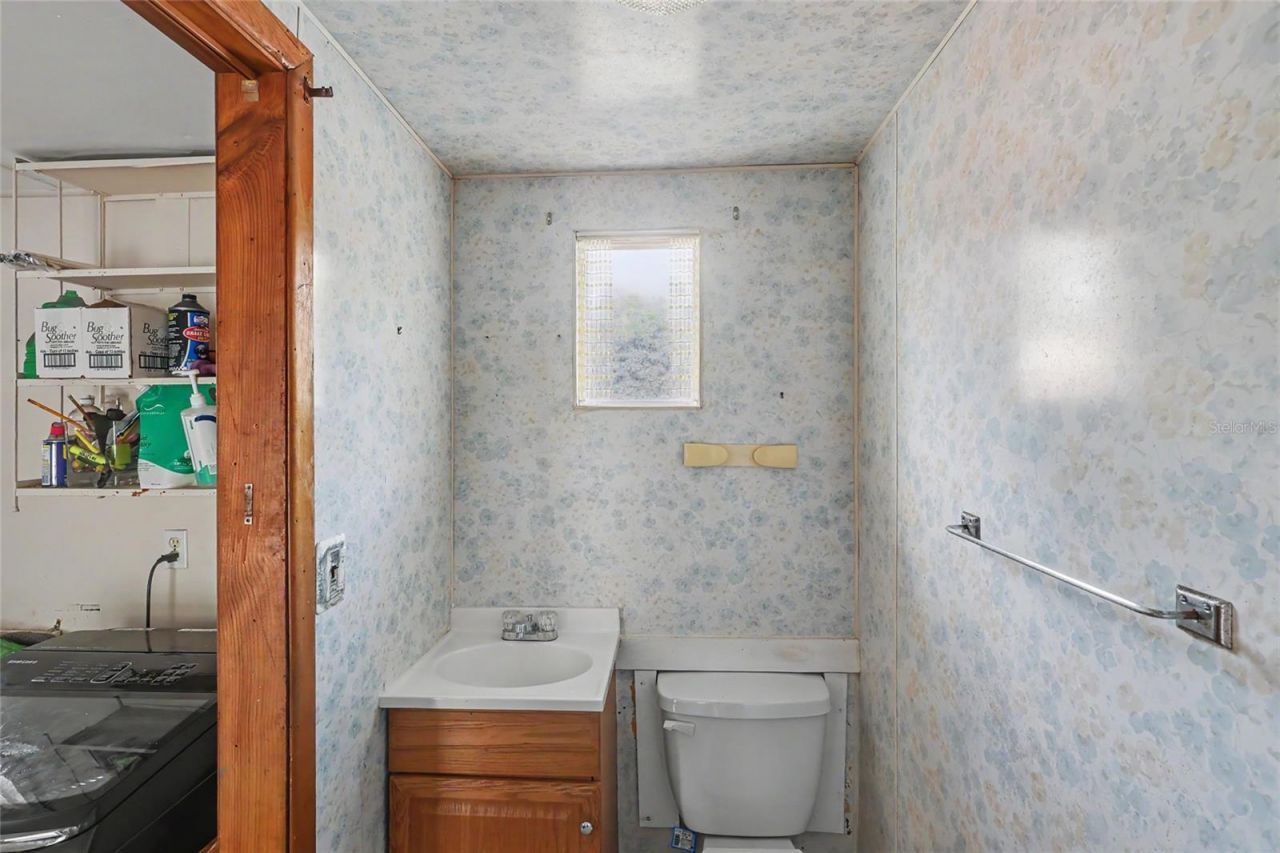 44216 Lake Mack Drive, Deland, FL 32720 Photo