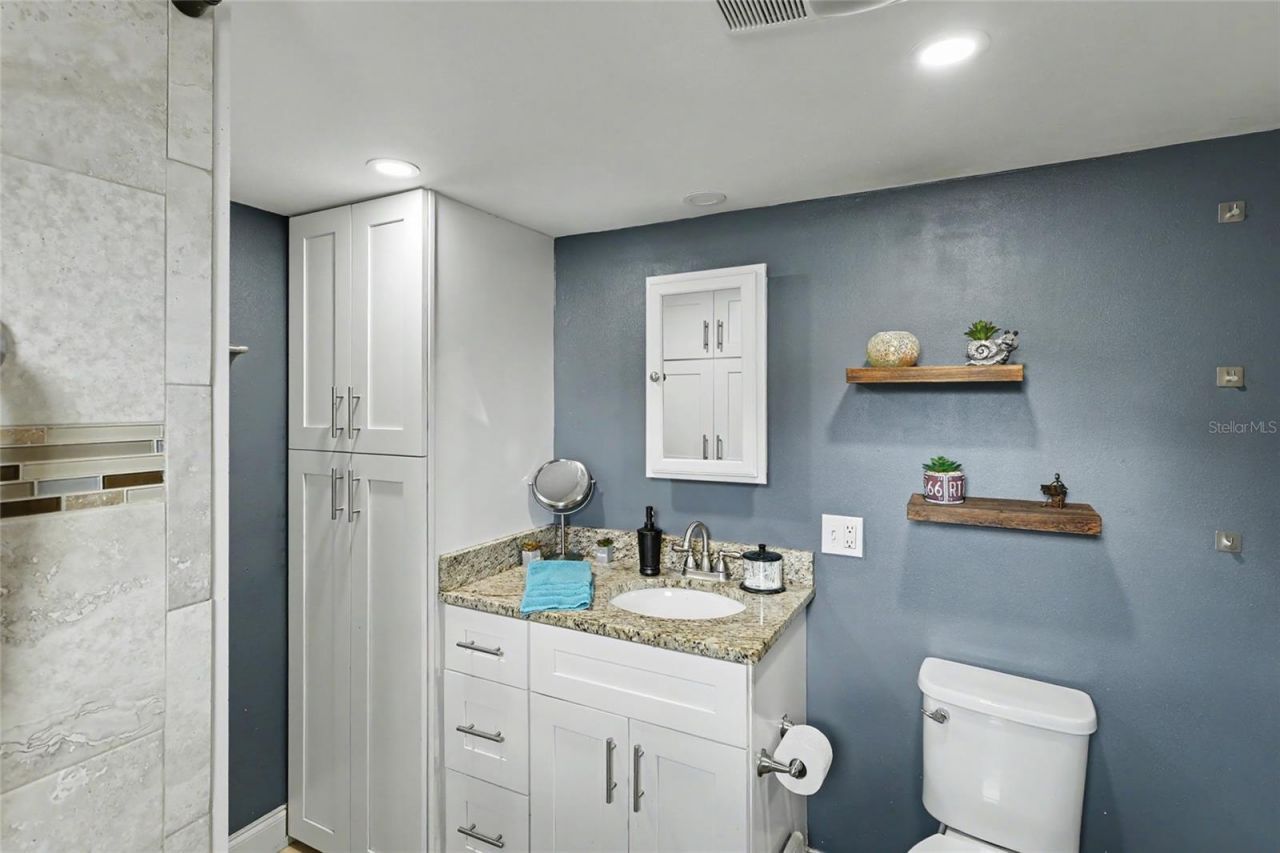 44216 Lake Mack Drive, Deland, FL 32720 Photo