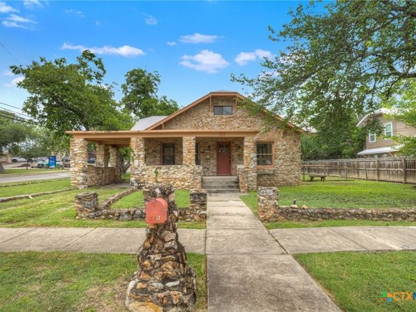 111 Basel Street , New Braunfels, TX 78130