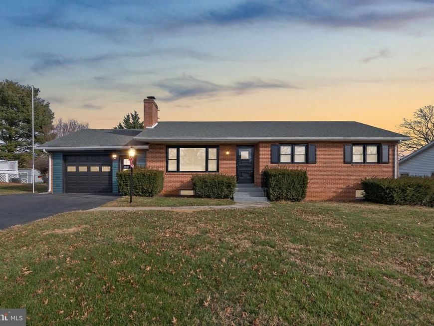 3887 Shadywood Drive , Jefferson, MD 21755 Main Photo