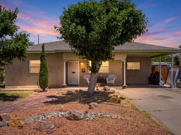 2712 Solano Drive NE, Albuquerque, NM 87110