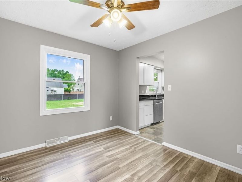 428 Seaman Avenue, Ellet, OH 44305 Photo 12