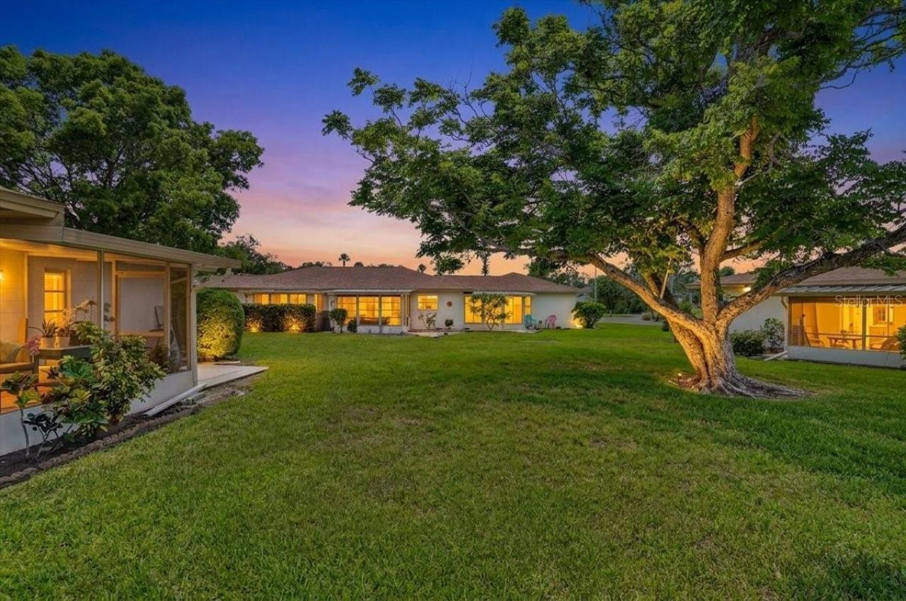 2719 51st Avenue W, Bradenton, FL 34207 Photo