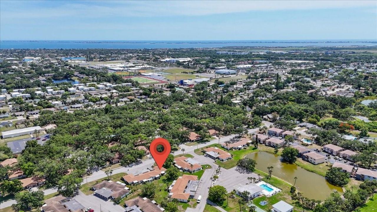 2719 51st Avenue W, Bradenton, FL 34207 Photo