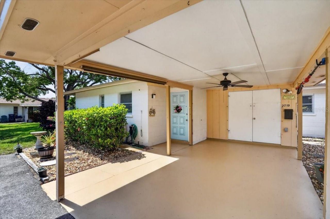 2719 51st Avenue W, Bradenton, FL 34207 Photo