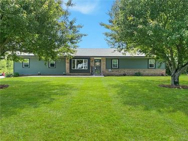 7419 Grayson Drive, Springfield, OH 45502
