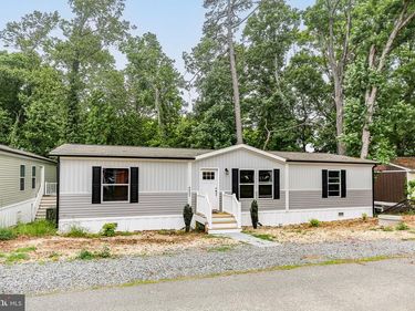4432 HOTCHKISS STREET , FREDERICKSBURG, VA 22408