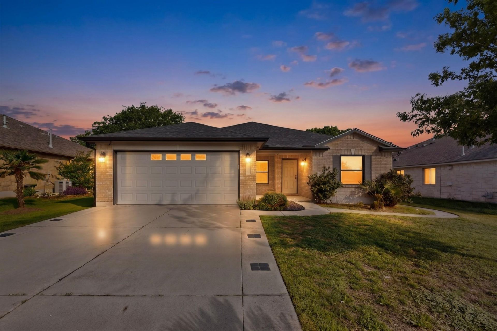 211 Silverado Dr, Kyle, TX 78640 Main Photo