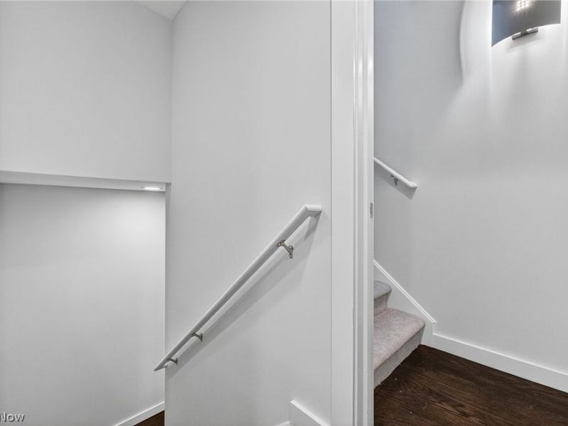 2282 W 5th Street, Cleveland, OH 44113 Photo 36