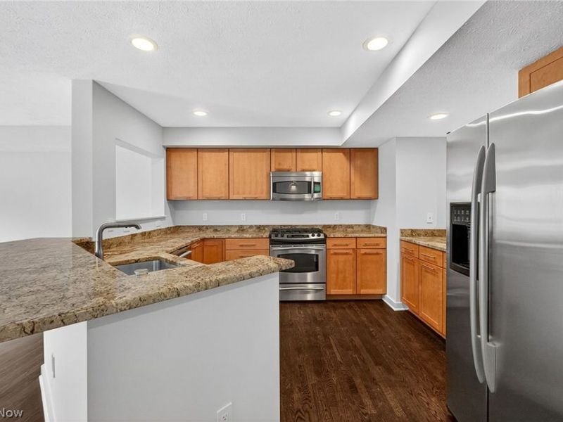 2282 W 5th Street, Cleveland, OH 44113 Photo 8