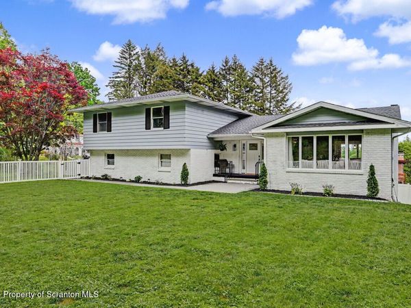 313 Sunset Road , Roaring Brook Twp, PA 18444