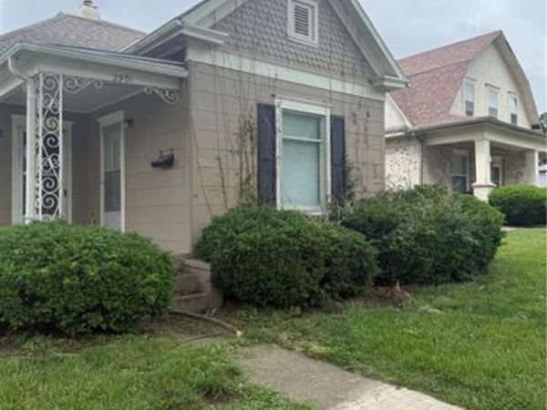 2901 Messanie Street, St Joseph, MO 64501