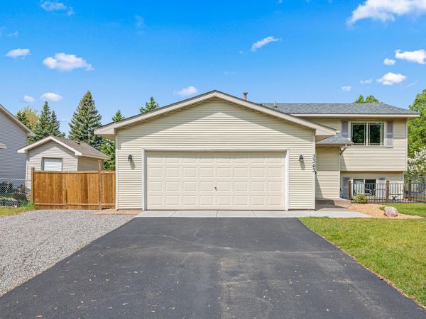 3343 Quarry Avenue , Anoka, MN 55303