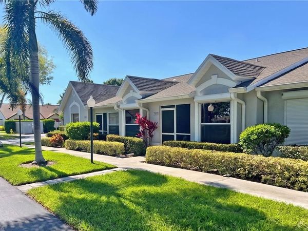 3383 Erick Lake DR, Unit 2902, NAPLES, FL 34109