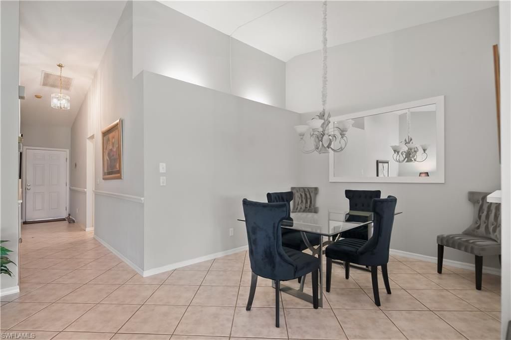 3383 Erick Lake Dr, Unit 2902, Naples, FL 34109 Photo